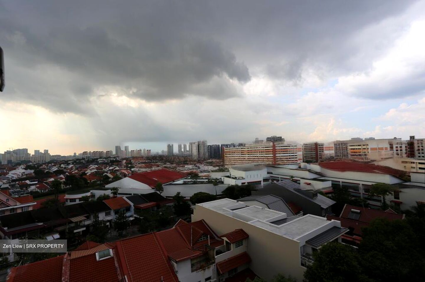 SunGlade (D19), Condominium #502561011